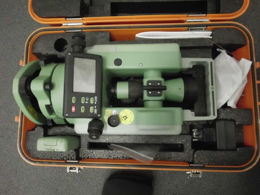 LCD Display 5" DT405 Theodolite Survey Instrument